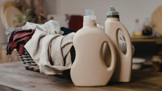 What Makes a “Good” Laundry Detergent? (It’s Not Just the Brand)